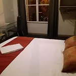 Le Lotus ホテル